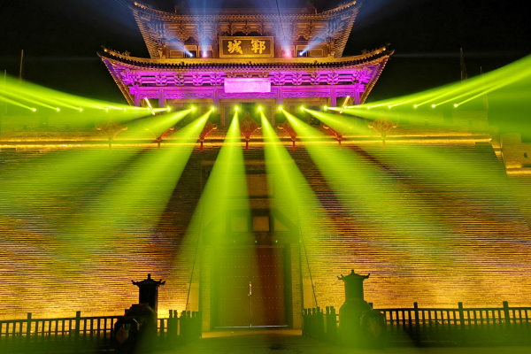 山東菏澤水滸好漢城